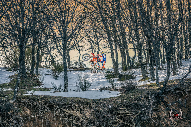 Wheelie in Snow-