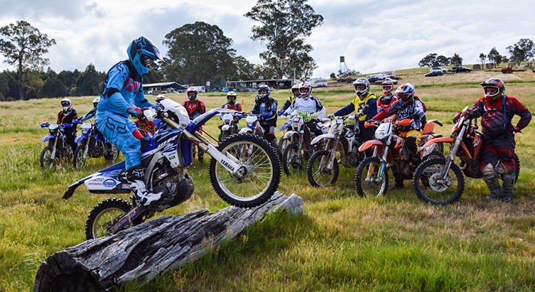 academy dirt bike helmets