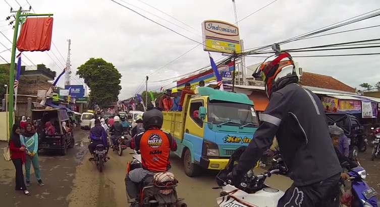 Motology Films: Indonesian Adventure - Transmoto