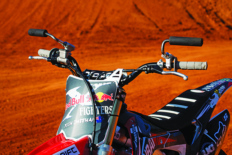 Klayver FMX products - flip levers