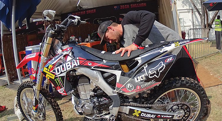 Bike Dissected: Sheeny's FMX Machine - Transmoto