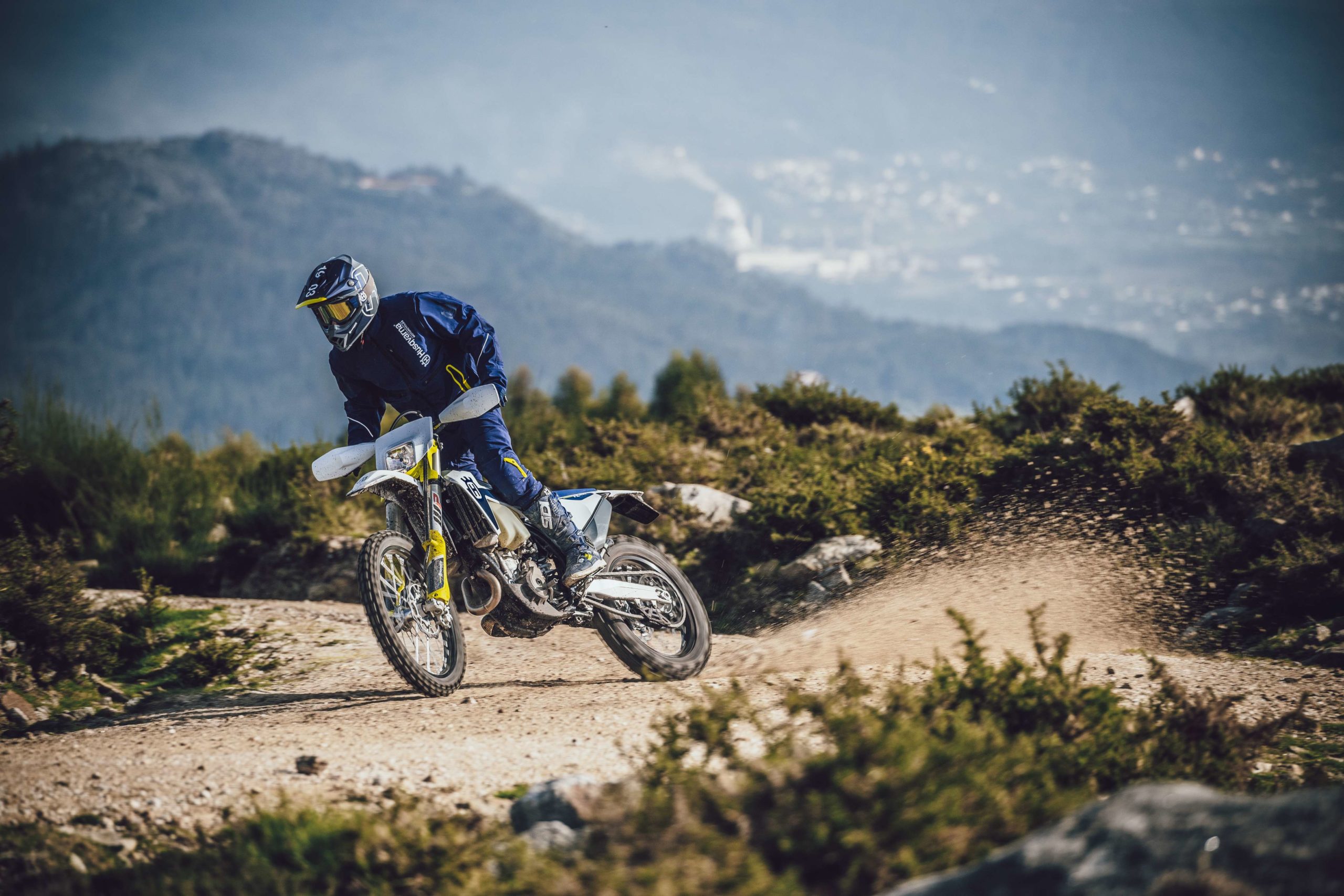 First Look: 2021 Husky Enduro Range - Transmoto