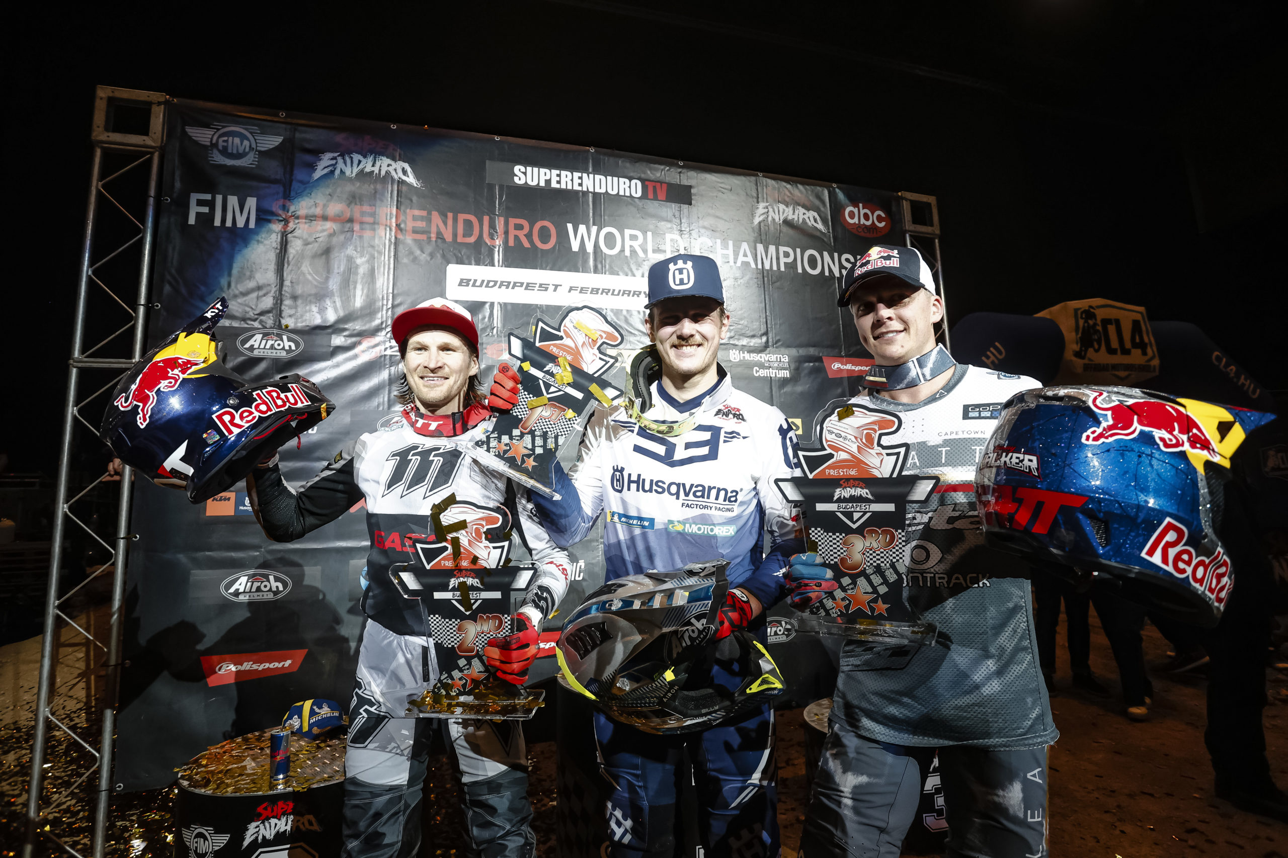 BILLY BOLT DOMINATES SUPERENDURO - Transmoto