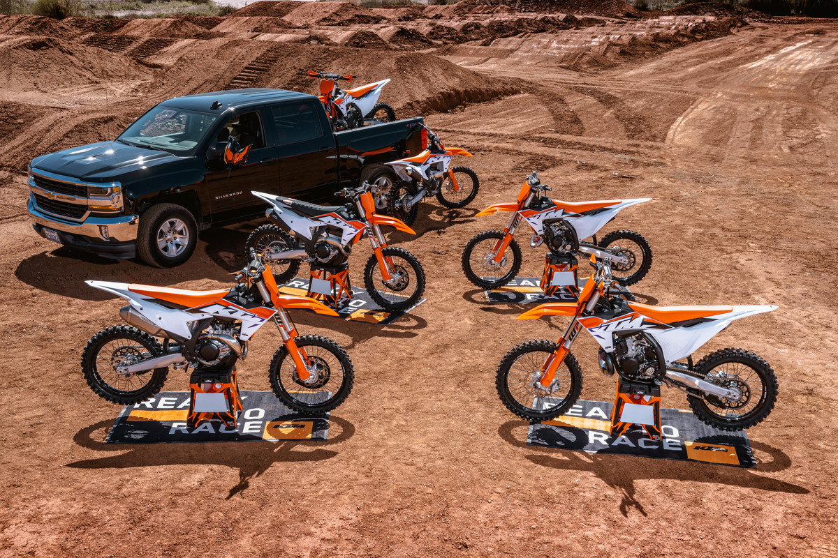FIRST LOOK 2023 KTM SX and SX-F MODELS