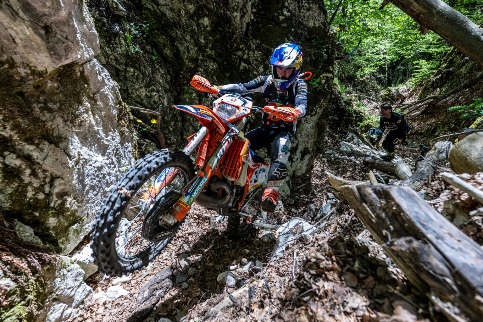 Hard enduro