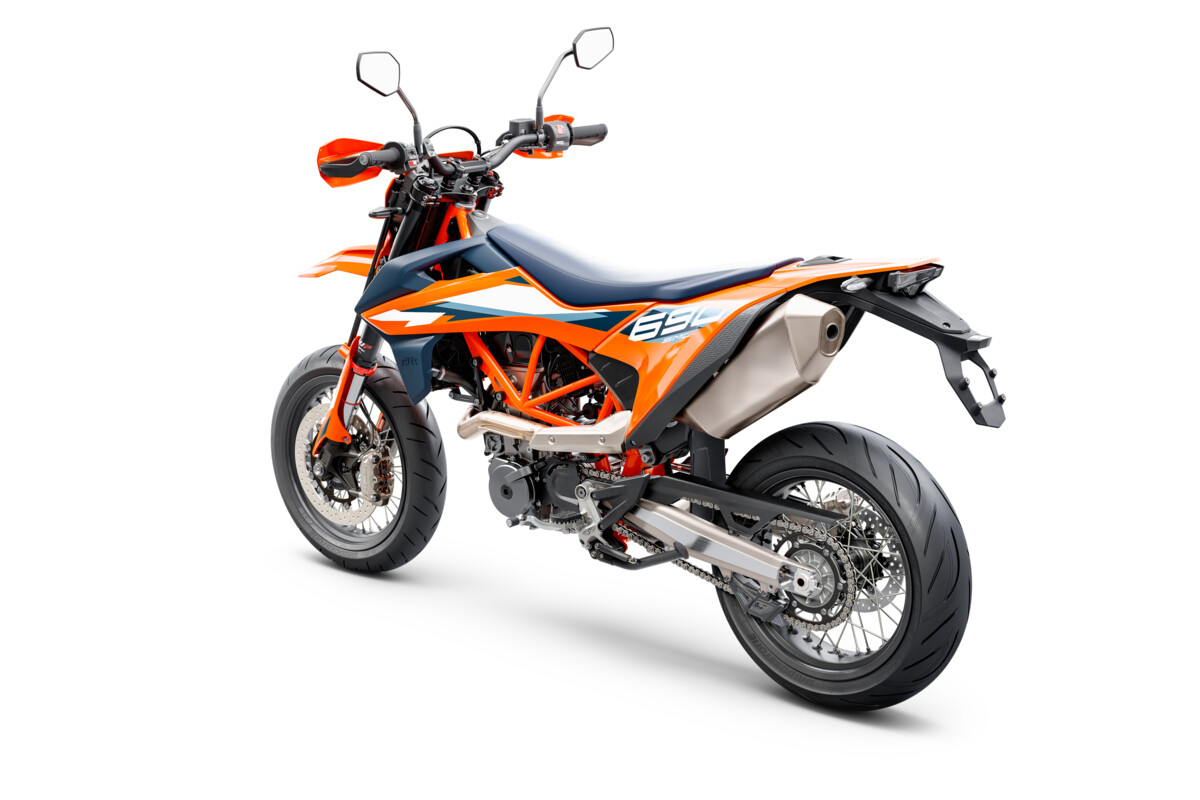 First Look Ktms 2023 Lc4 690 Models Transmoto