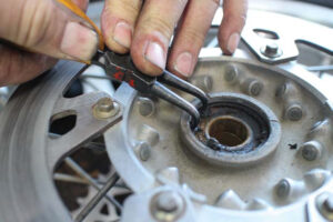 HOW-TO: CHECK & REPLACE YOUR WHEEL BEARINGS - Transmoto