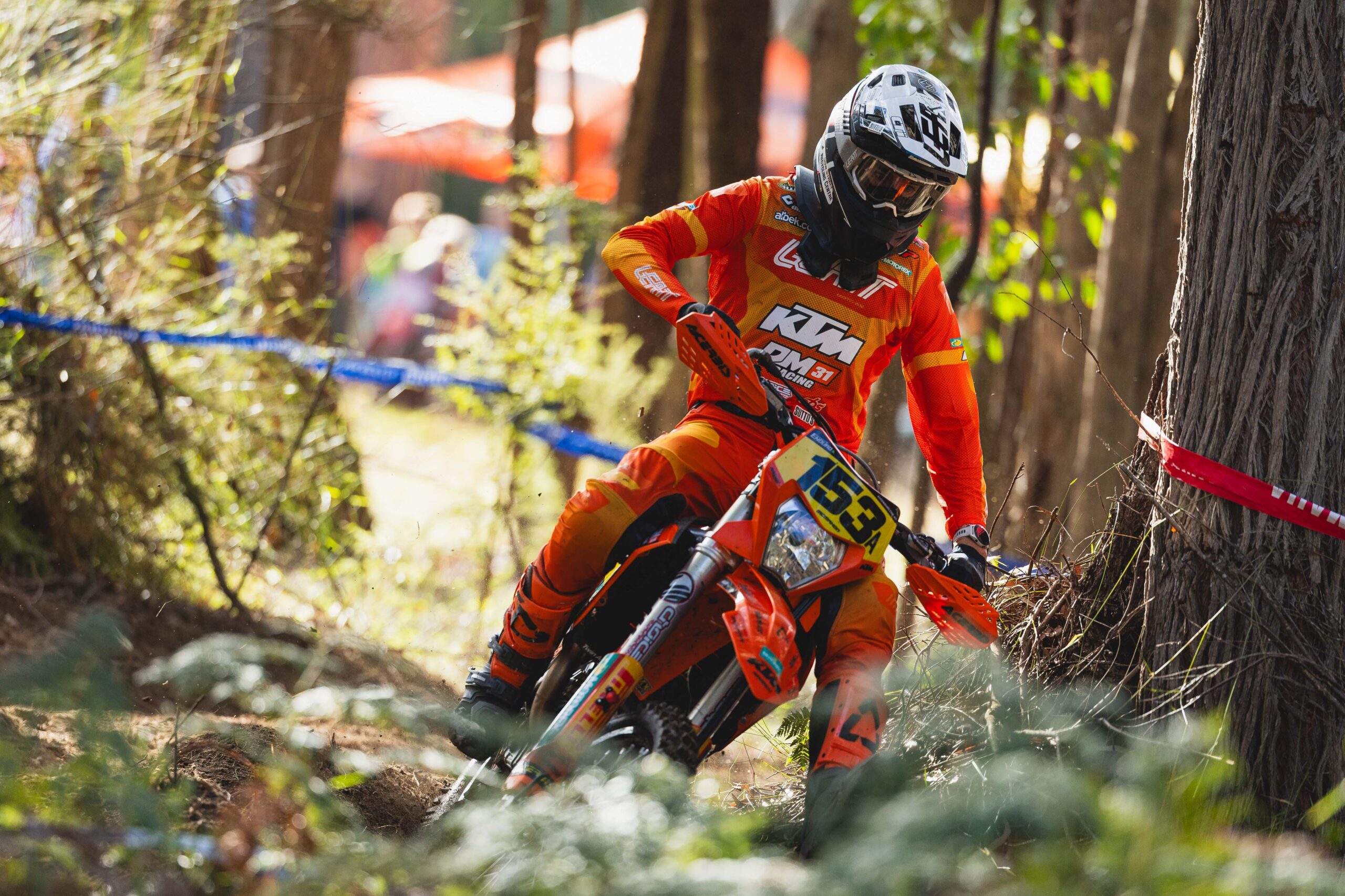 WINNING WAYS CONTINUE FOR DM31 RACING - Transmoto