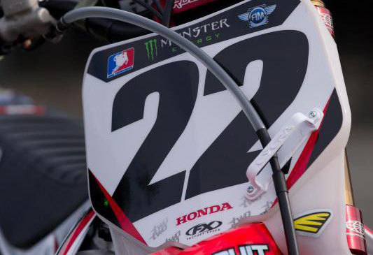 Aussie Chad Reed takes AMA Supercross championship lead - Transmoto